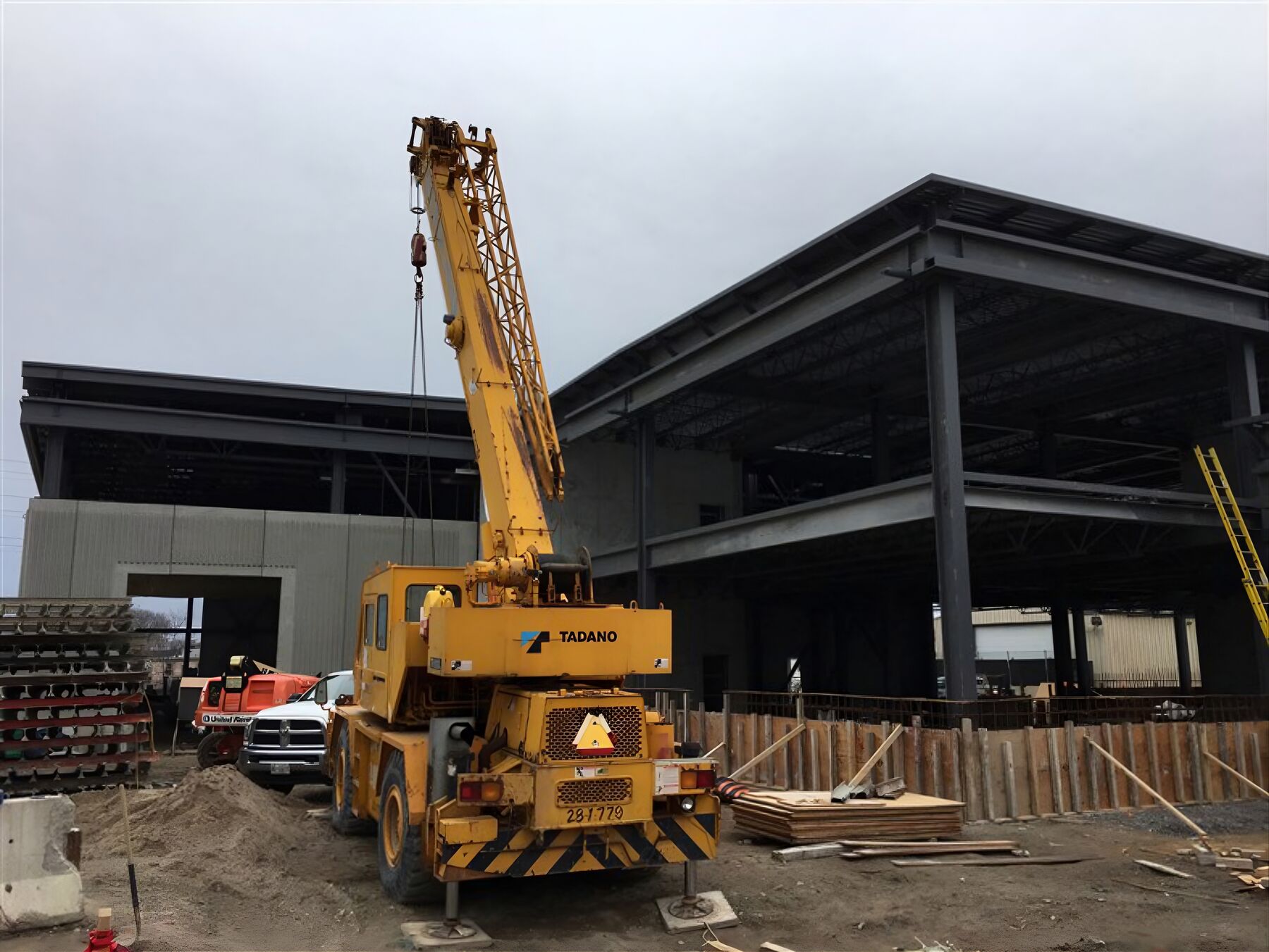 Steel installation at TTC Hillcrest